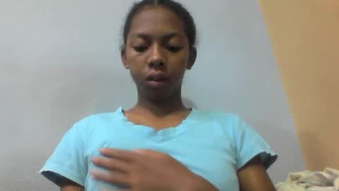 sarah146341 online show from April 2026 03:33:02 AM