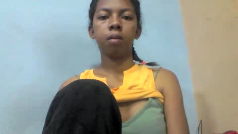 sarah146341 online show from June 2026 07:49:02 PM