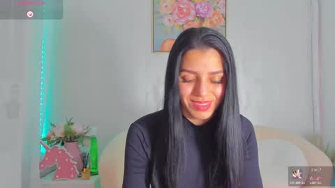 Snapshot of sarah_blake_ chatting on May 2026 08:43:02 AM Sara online show from May 2026 08:43:02 AM