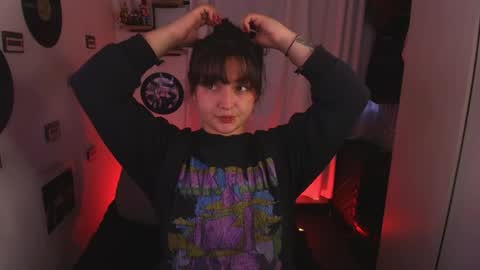 Snapshot of sarah_cuteeyes chatting on March 2026 11:05:02 PM Sara online show from March 2026 11:05:02 PM