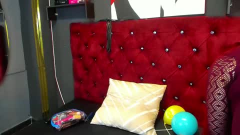 Sarah Moonx online show from May 2026 07:11:01 PM