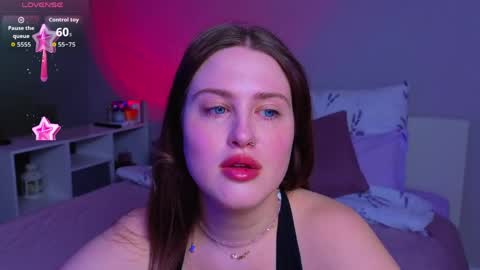 Snapshot of sarah_soul chatting on May 2026 11:00:01 PM Sarah online show from May 2026 11:00:01 PM