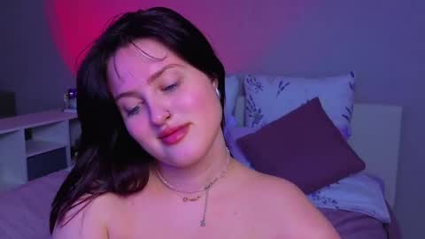 Snapshot of sarah_soul chatting on May 2026 11:34:04 PM Sarah online show from May 2026 11:34:04 PM