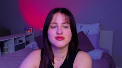 Snapshot of sarah_soul chatting on May 2026 11:01:02 PM Sarah online show from May 2026 11:01:02 PM