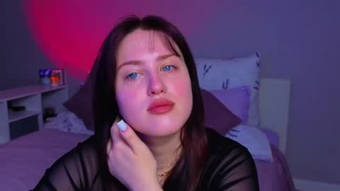 Snapshot of sarah_soul chatting on May 2026 11:02:02 PM Sarah online show from May 2026 11:02:02 PM
