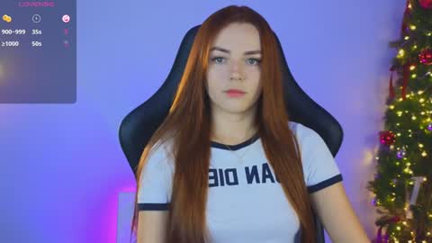 Snapshot of sarah_swtt chatting on December 2024 04:15:02 AM - next broadcast 28 nov  7 pm Col online show from December 2024 04:15:02 AM