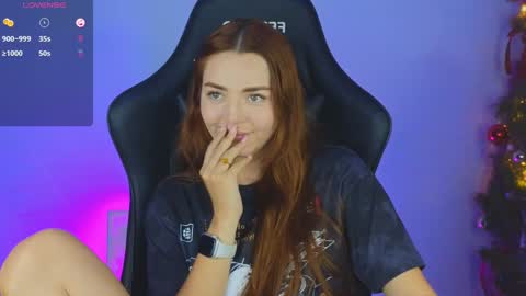 Snapshot of sarah_swtt chatting on January 2025 06:09:02 AM - next broadcast 28 nov  7 pm Col online show from January 2025 06:09:02 AM