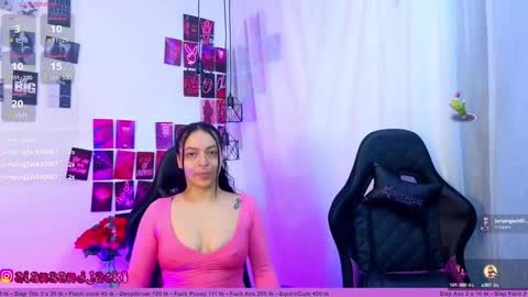 Snapshot of sarahandzack chatting on September 2025 05:07:02 PM Sarah Zack online show from September 2025 05:07:02 PM