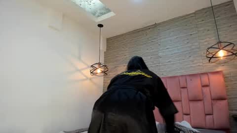 Sarah Deyvis online show from February 2025 08:26:01 PM