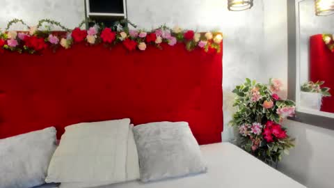 Snapshot of sarahescobarr chatting on November 2025 04:02:02 AM sara online show from November 2025 04:02:02 AM