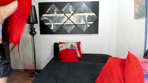  SARAHJEY     online show from February 2025 07:19:02 PM