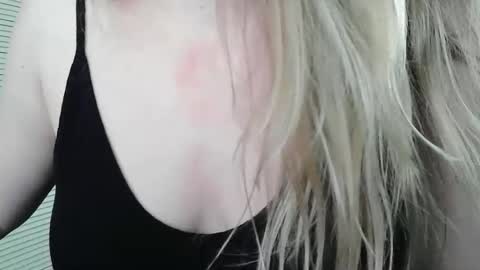 Snapshot of sarahmummy chatting on March 2026 10:04:01 PM Sarah online show from March 2026 10:04:01 PM