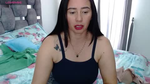 Lia online show from September 2025 08:24:01 PM