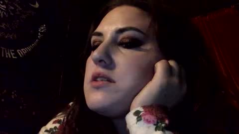 sarahsweetie17 online show from October 2025 04:12:01 AM