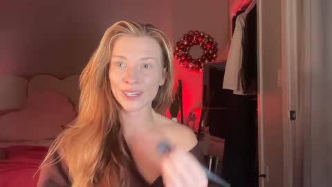 Back from Vacay  Follow for more here  online show from October 2025 03:29:01 AM