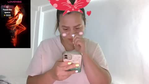 Snapshot of saramartinez100 chatting on September 2025 02:22:02 AM sara martinez online show from September 2025 02:22:02 AM