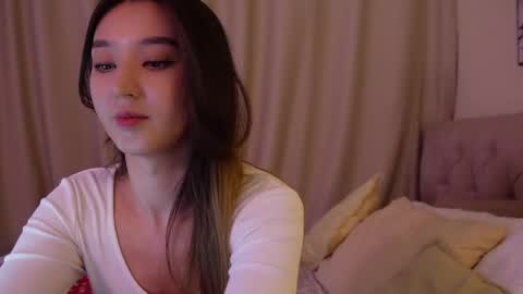 Shara online show from December 2024 01:28:01 PM