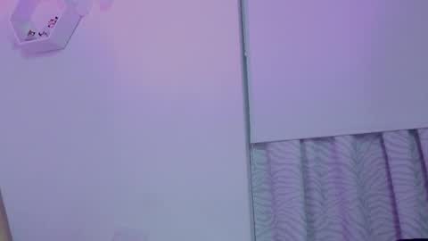 Saray  online show from February 2026 11:33:01 PM