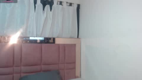 ailanimoon online show from February 2026 04:47:02 PM