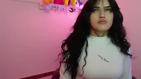 Sari  online show from October 2025 09:56:01 PM