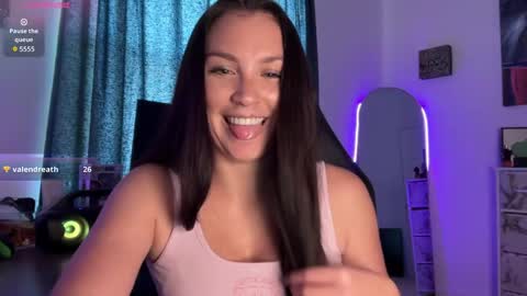 sariaaahh online show from November 2025 06:09:02 PM