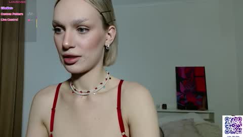 Your Selena 3 online show from February 2026 03:10:01 AM