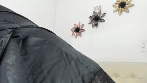 Snapshot of sarita_loven chatting on March 2025 05:05:02 AM sarita online show from March 2025 05:05:02 AM