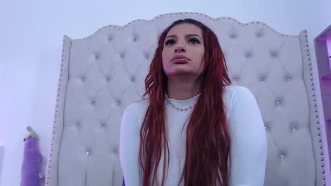 Snapshot of sarita_multisquirt chatting on January 2025 09:52:02 PM Sara online show from January 2025 09:52:02 PM