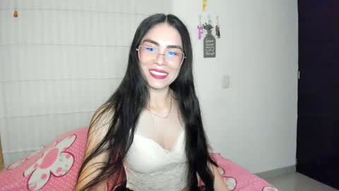 Snapshot of sasha_jonne chatting on September 2025 11:52:01 PM sasha_jonne online show from September 2025 11:52:01 PM