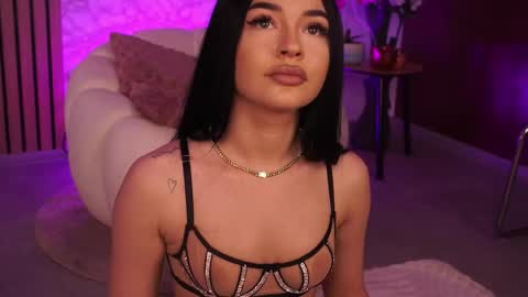 Sasha online show from June 2026 02:45:01 PM