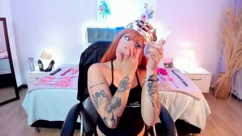 saskia_vellour online show from February 2026 12:15:01 PM