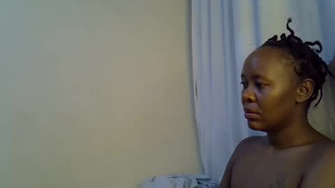 sassy_bella online show from December 2025 03:19:02 PM