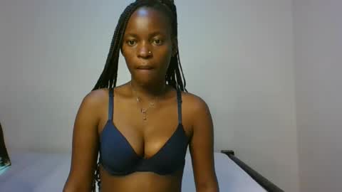 sassybrown25 online show from January 2026 10:15:02 PM