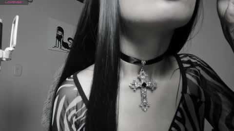    im expecting 300 thumbs up on my altar online show from January 2025 09:50:01 PM