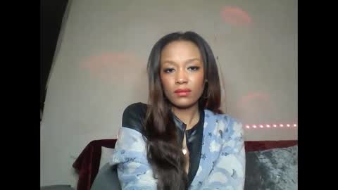 Shaniiice online show from March 2025 07:28:02 PM