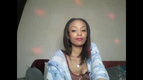 Shaniiice online show from September 2025 11:08:01 PM