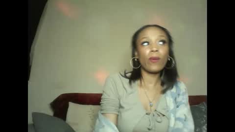 Shaniiice online show from October 2025 06:51:02 PM