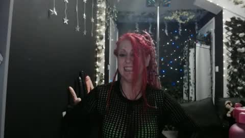 SaucySky online show from March 2025 03:32:01 AM