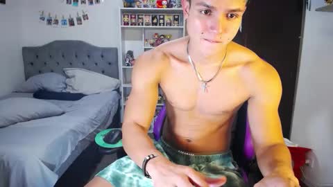 Saulo online show from September 2025 09:51:01 PM