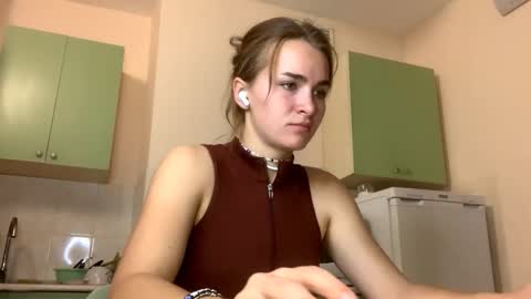 Snapshot of saundrayeeloy chatting on October 2025 04:41:01 PM Martha online show from October 2025 04:41:01 PM
