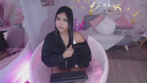 Snapshot of sauvage_lia chatting on August 2026 04:47:01 AM sauvage lia online show from August 2026 04:47:01 AM