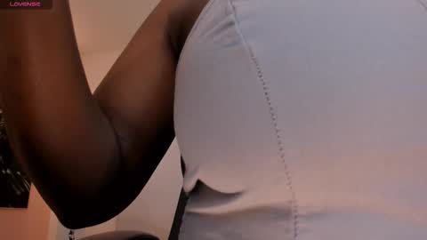 S a v a n n a h  online show from September 2025 11:43:01 AM