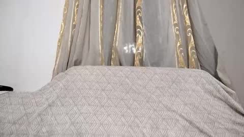 Snapshot of savannakoshiol chatting on October 2025 01:56:01 PM Aiko online show from October 2025 01:56:01 PM