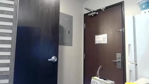 SavvySavage online show from January 2025 09:32:02 PM