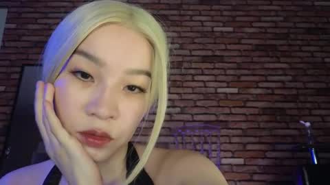 Saya online show from November 2025 10:12:01 PM