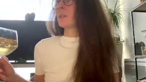 saymym online show from February 2025 04:43:02 PM