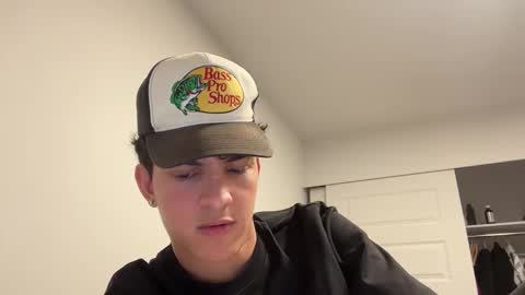 sbouchikh03 online show from January 2026 05:01:02 AM