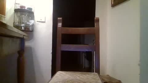 sbrinaiceberg online show from October 2025 04:15:01 AM