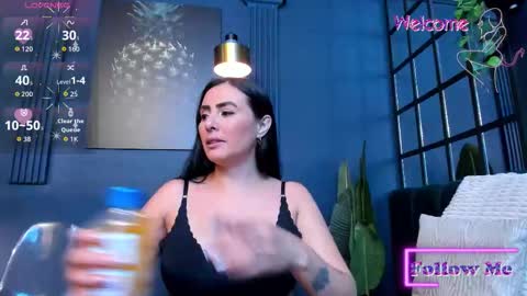 Scarlet Edwars online show from February 2026 07:14:02 PM