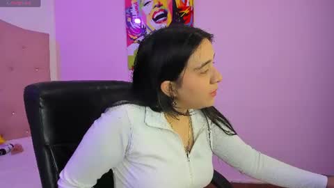 Snapshot of scarlet_hans chatting on June 2026 11:58:01 AM scarlet_hans online show from June 2026 11:58:01 AM